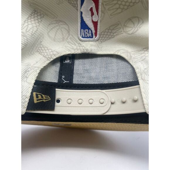 Boston Celtics New Era 2024 NBA Finals Champions Locker Room 9FIFTY Snapback Hat - Picture 7 of 8